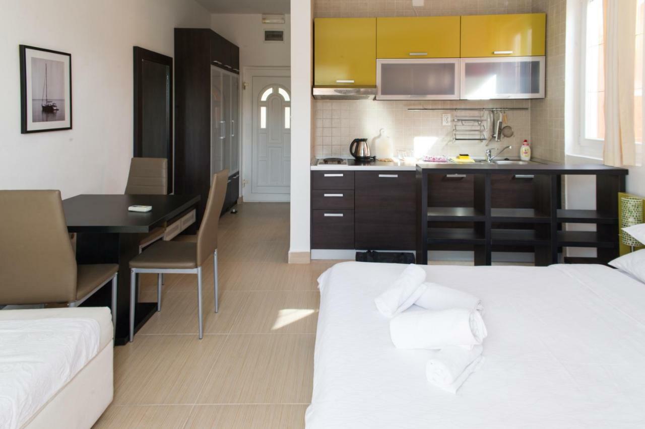 Alessandra Apartments Sveti Stefan Esterno foto